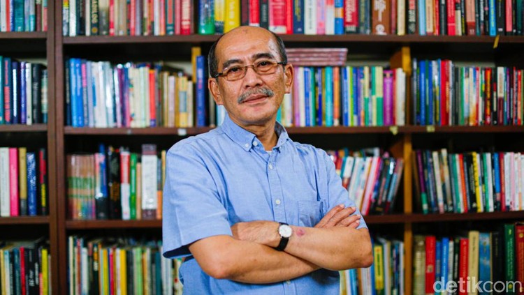 Faisal Basri Faisal Basri