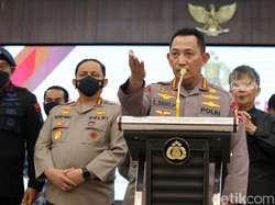 Kapolri Sebut Irjen Sambo Pakai Senjata Brigadir J Tembak Dinding
