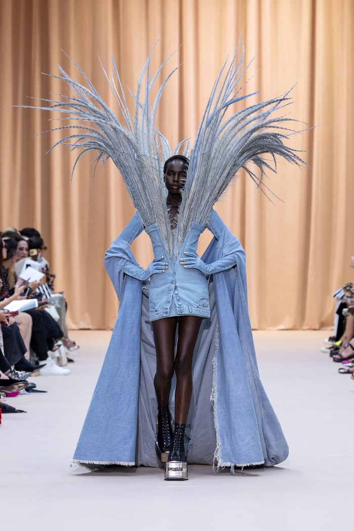 Serba-Serbi Paris Haute Couture Week 2024, Kamu Harus Tahu!