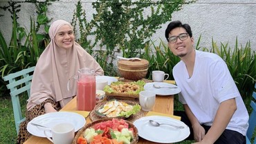 Rasakan Sakit, Nycta Gina Ungkap Malam Pertama dengan Kinos Gagal