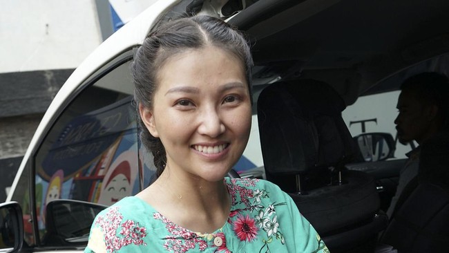 Sarwendah Beri Dukungan Penuh untuk Ruben Onsu yang Sedang Dirawat