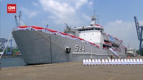 VIDEO: KRI Teluk Calang 524, Kapal Buatan Indonesia Perkuat Armada AL