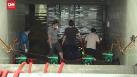 VIDEO: Kota Seoul Kebanjiran. Rute Kereta Bawah Tanah Lumpuh
