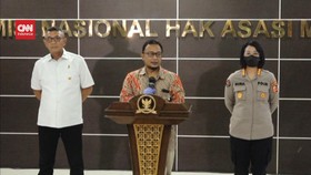 VIDEO: Datangi RS Polri, Komnas HAM Dalami Luka Brigadir J