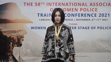 img-title AKP Rita Yuliana Buka Suara usai Muncul Akun Fake soal Momen dengan Sambo