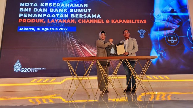 BNI dan Bank Sumut meneken perjanjian kerja sama yang mengusung proyek Orange Sinergy, dimana kedua pihak menyepakati sejumlah hal dalam kolaborasi ini.