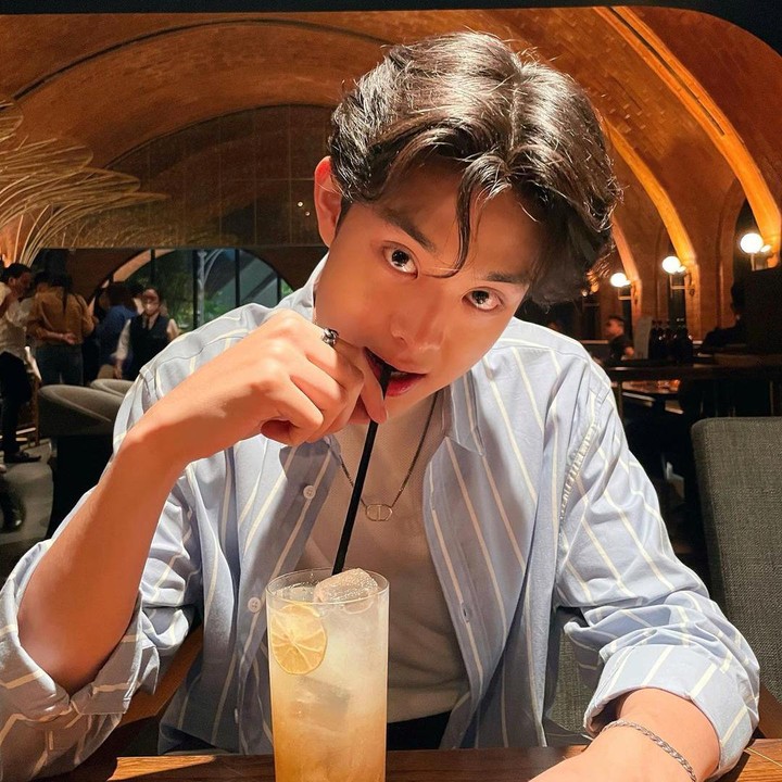 <p>Lewat vlog yang dia unggah ke YouTube, Gabriel bercerita bahwa ia diundang melalui surel dan pesan DM dari akun resmi SM Entertainment. Namun, ia menolak tawaran itu karena tak tertarik berkecimpung di industri K-Pop. (Foto: Instagram @phrrince)</p>