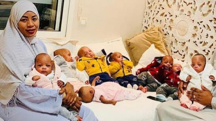 Perempuan Muda Asal Afrika Lahirkan 9 Bayi Kembar dan Hampir Meninggal Dunia, Ini Kisah Lengkapnya!