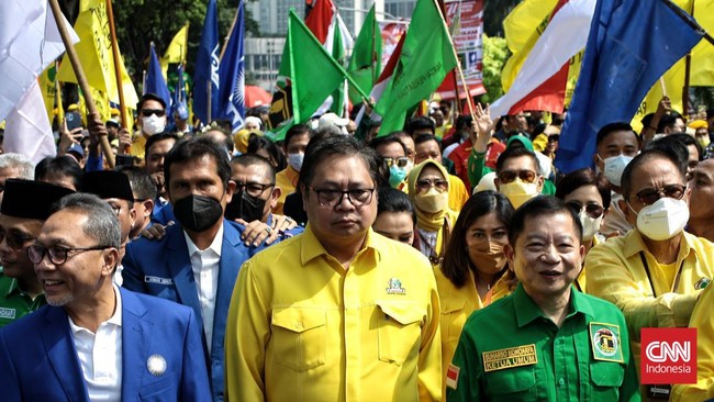 Sebanyak 40 partai politik mendaftarkan diri untuk menjadi calon peserta Pemilu 2024 ke Komisi Pemilihan Umum (KPU).