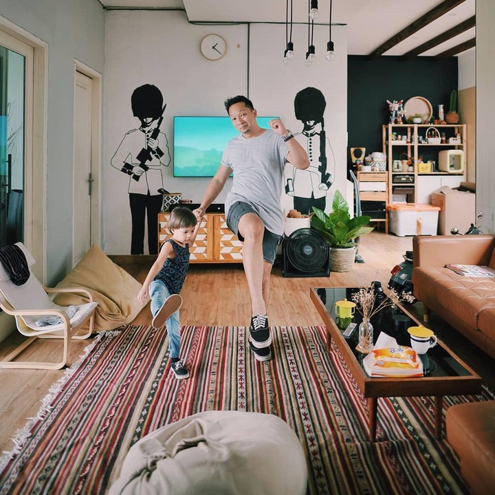<p>Tak hanya itu, rumah Ringgo dan Sabai ini juga instagramable. Setiap sudut rumah pasangan ini terlihat sangat bagus untuk menjadi background foto. (Foto: Instagram/@ringgoagus)</p>
