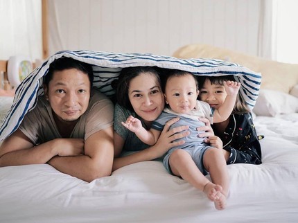 7 Potret Rumah Minimalis Ringgo & Sabai, Homey Banget dengan Sentuhan Kayu