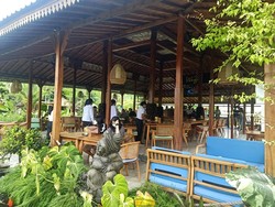 Hadirkan View Asri, Wedja Restaurant Ubud Jadi Langganan Artis-Menteri