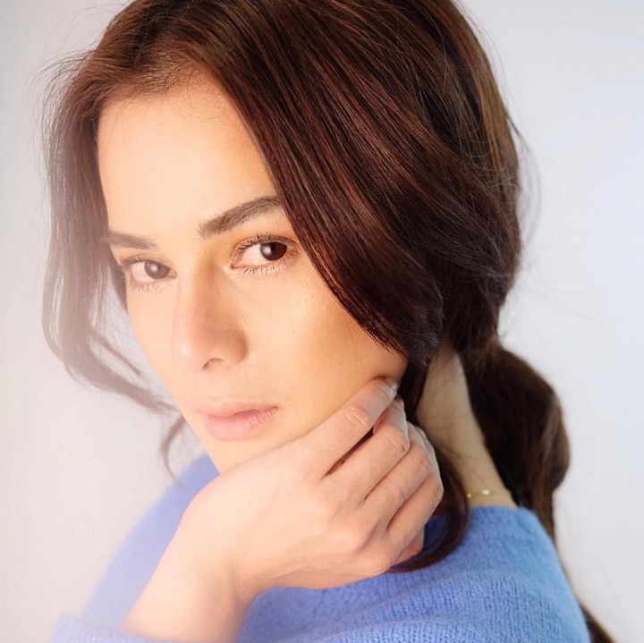 <p>Artis yang pernah menjadi pemenang Gadis Sampul berikutnya yaitu Astrid Tiar. Ia adalah juara satu Gadis Sampul tahun 2000. Menilik Instagramnya, Astrid kerap membagikan kesehariannya sebagai pewara, aktris, dan orang tua. (Foto: Instagram @astridtiar127)</p>