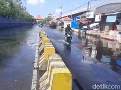 Pesisir Surabaya Kembali Diterjang Banjir Rob, Ketinggian Capai 30 Cm