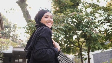 img-title Cita Citata Mantap Tinggalkan Nama Panggung Usai Dinikahi Didi Mahardika