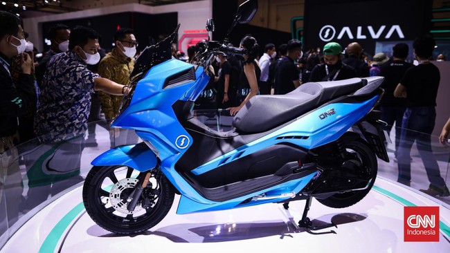 Anggota AISI, Honda, Kawasaki, Suzuki, TVS dan Yamaha belum ada tanda-tanda akan menjual motor listrik di Indonesia.
