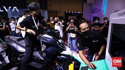 Menurut data kementerian per September 2022, jumlah kendaraan listrik telah melebihi 25 ribu unit dan kemampuan produksi lebih dari 1 juta unit per tahun.