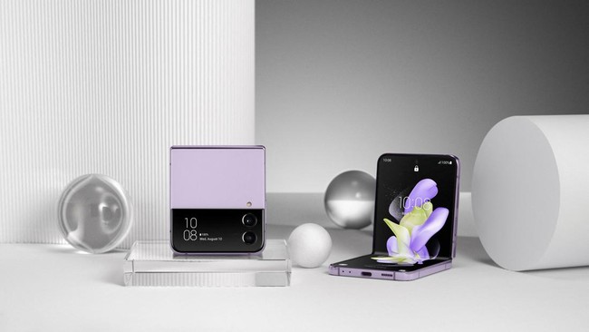 Samsung baru saja meluncurkan  seri ponsel lipat Z Fold dan Z Flip 4 secara global, Rabu (10/8) waktu AS.