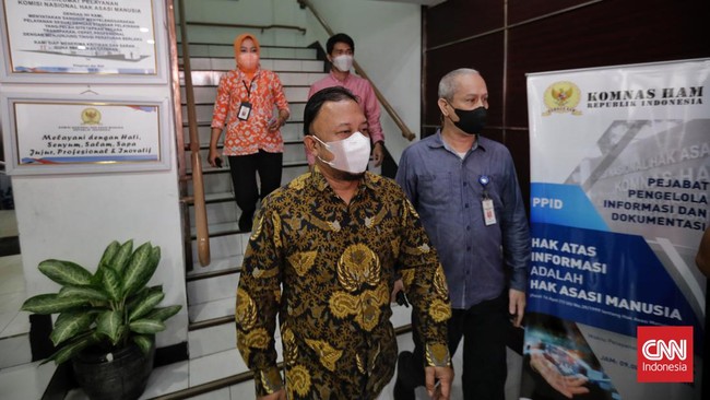 Ferdy Sambo juga mengakui bahwa Brigadir Yosua masih dalam kondisi hidup saat ia tiba di TKP di kediamannya di Duren Tiga.