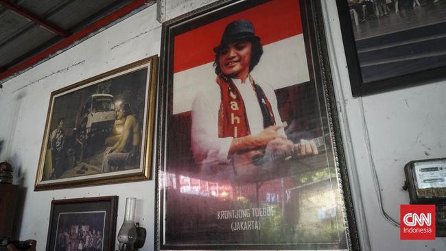 Sejarah keroncong di Kampung Tugu berawal dari peninggalan Portugis yang sempat dilarang Jepang karena dinilai memicu pemberontakan, hingga akhirnya merdeka.