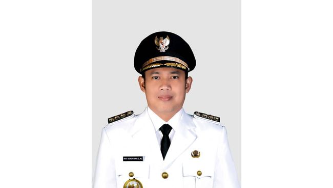 KPK Sita Rp6,1 Miliar dari Kasus Dugaan Suap Bupati Pemalang Uang tunai hingga rekening bank senilai total Rp6,1 miliar disita KPK usai menetapkan Bupati Pemalang Mukti Agung sebagai tersangka kasus suap.