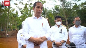 VIDEO: TNI Jabat di Kementerian, Jokowi: Kebutuhannya Belum Mendesak