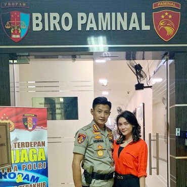8 Potret Seali Syah Istri Brigjen Pol Hendra yang Siap Bongkar Skenario Sambo