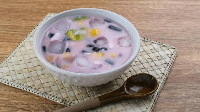 Aneka Es Legendaris di Indonesia yang Cocok Diminum Siang-siang! Ada Favoritmu?