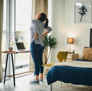 Sering Merasa 'Jompo' di Usia Muda? Ini Tips Supaya Tubuh dan Tulang Jadi Kuat dan Nggak Gampang Capek!