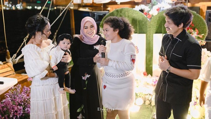 Kisah Aurel Kembali Dekat dengan Krisdayanti