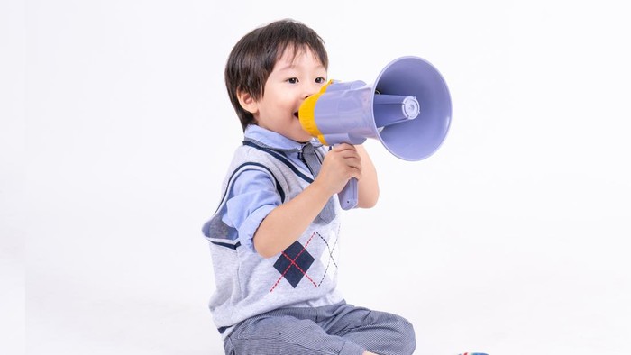 Anak Mengalami Speech Delay atau Terlambat Berbicara? Ini yang Perlu Orangtua Lakukan, Beauties!