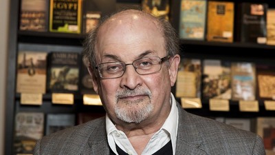 Salman Rushdie Disebut Sudah Bisa Bicara