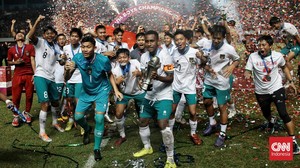Top 3 Sports: Indonesia Juara AFF U-16, Kapten Vietnam Ogah Salaman