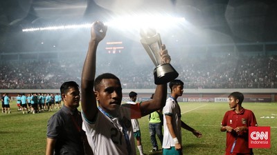 Daftar Penghargaan Piala AFF U-16: Iqbal Gwijangge Pemain Terbaik