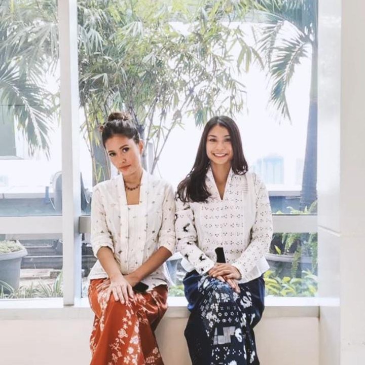 <p>Sementara itu, Shareefa mengaku bahwa alasan dia senang menyukai kebaya adalah karena ia merasa cantik saat memakai kebaya. (Foto: Instagram/@shareefadaanish)</p>