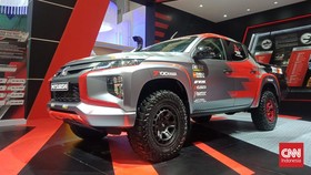 Pikap Triton Dijejali Paket Modifikasi Khusus Reli di GIIAS 2022