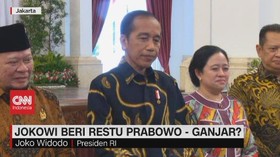 VIDEO: Jokowi Beri Restu Prabowo - Ganjar?