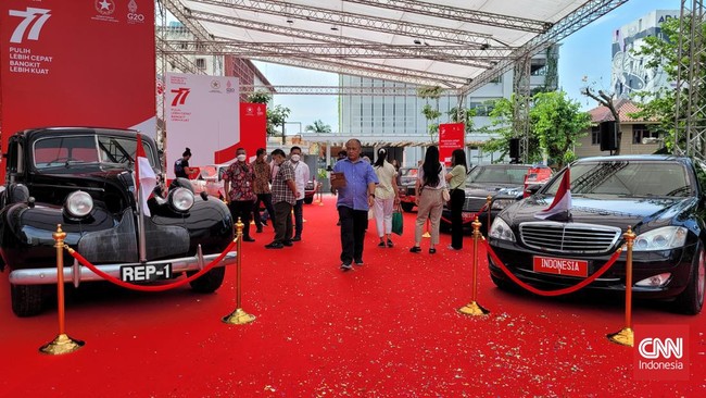 Pameran Arsip dan Mobil Kepresidenan RI di Mall Sarinah Jakarta berlangsung mulai hari ini, Sabtu (13/8) hingga Senin (22/8).