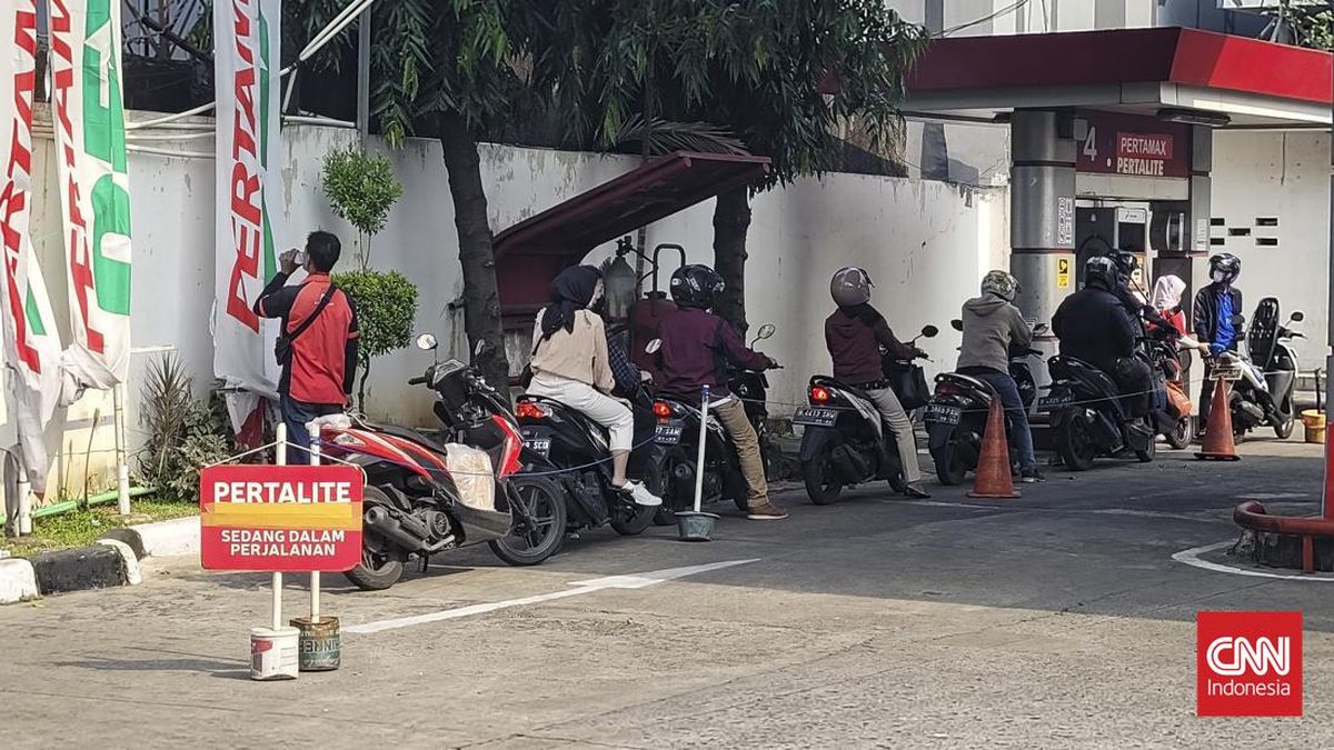 ESDM Finalisasi Data Masyarakat yang Akan Diizinkan Beli Pertalite Cs