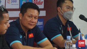 Sempat Marah, Pelatih Vietnam Salut Lihat Pagar Kehormatan Indonesia