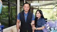 <p>Tak lupa, Annisa juga turut memberikan ucapan kepada sang suami. "Barakallah fii umrik sayangku, sumber kekuatanku, doaku selalu<br />Agar Papy diberikan kepanjangan usia yang barakah, semakin sukses dengan segala hal mulia yang Papy Lakukan, khususnya yang membawa manfaat bagi banyak orang, tulisnya melalui akun Instagram @annisayudhoyono. (Foto: Instagram @agusyudhoyono)</p>