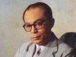 27 November 1956: Mohammad Hatta Terima Gelar Honoris Causa dari UGM