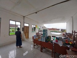Dua Santriwati Kota Malang Tertimpa Tembok Ambruk saat Puting Beliung