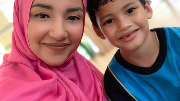 PERNAH BERSETERU DENGAN MANTAN SUAMI KARENA HAK ASUH ANAK