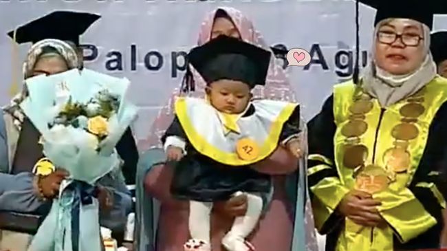 Kisah Pilu Bayi Wakili Wisuda Ibunda yang Meninggal, Cerita Ayah Tak ...