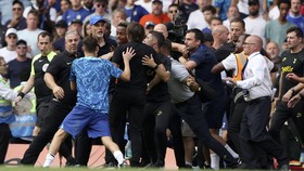 Conte Nyesel Tak Jatuhkan Tuchel Usai Berantem di Chelsea vs Tottenham