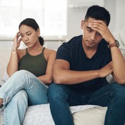 Menurut Terapis, Ini 7 Tanda Kamu Harus Mengakhiri Hubungan dengan Pasangan