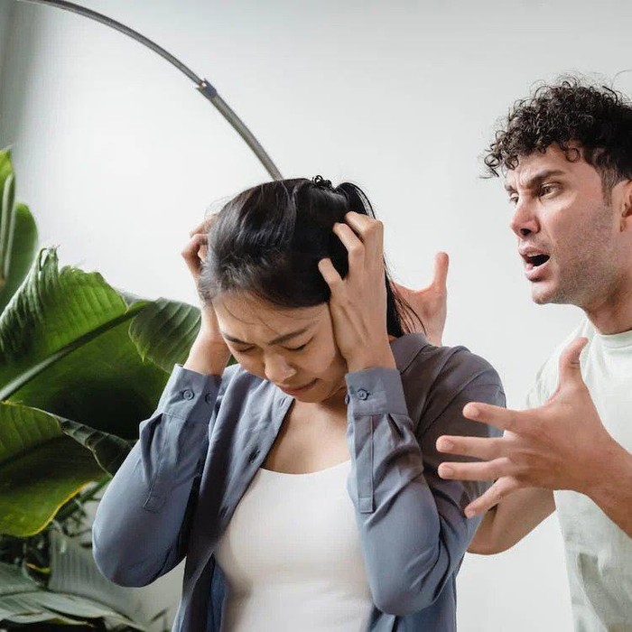 Ilustrasi pasangan gaslighting/Foto: Pexels/Timur Weber