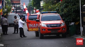 10 Mobil Rombongan Polisi Masuk Kompleks Rumah Ferdy Sambo di Magelang