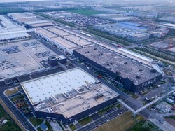Indonesia Bakal Sejajar China dan Jerman Jika Pabrik Tesla Jadi Dibangun